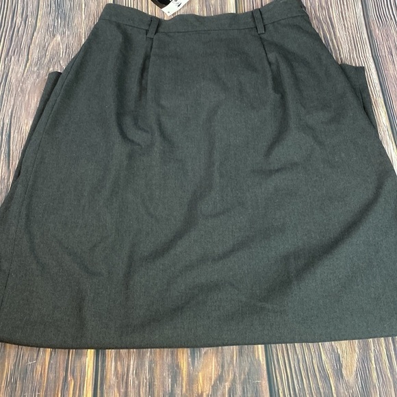 Together Charcoal Gray “Poet Core” Pleated Skirt- Size 6 - Picture 8 of 9